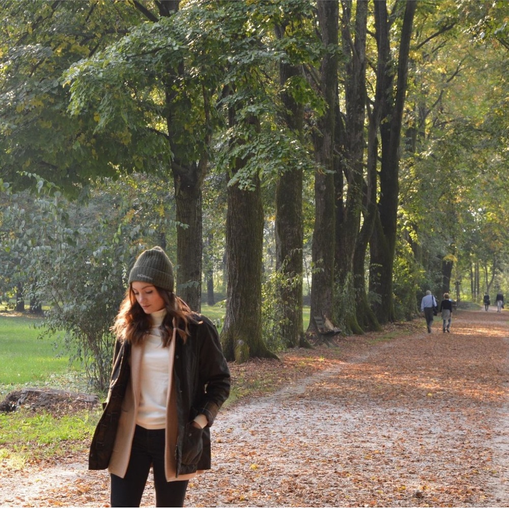 Meet your Posher, Christie